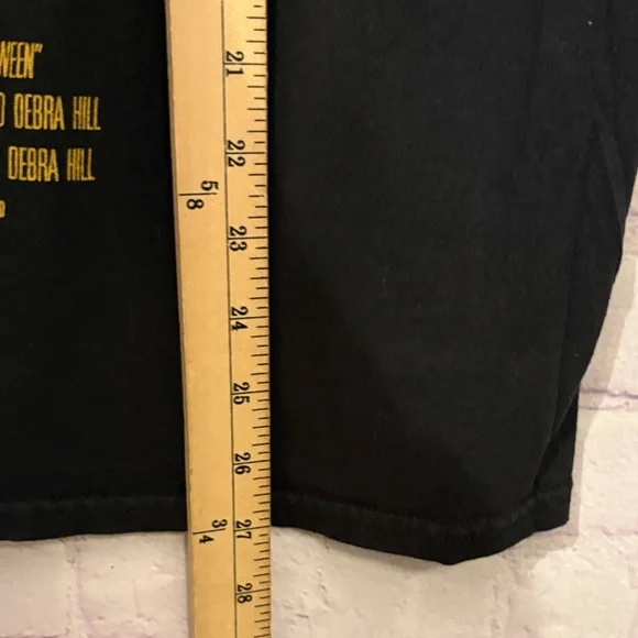 John Carpenter's Halloween Black Graphic Tee Sz: L - Picture 6 of 9